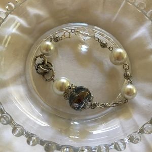 Pearl and Crystal Bracelet